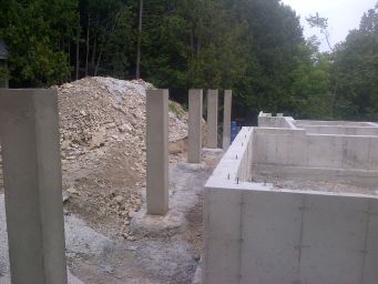 4. site-work/2. foundation/West Grey-20170830-00543